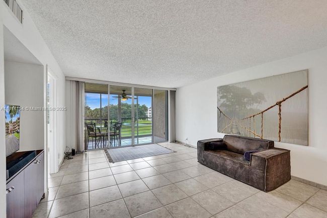 APT-304 - 1911 Sabal Palm Dr, Condo with 2 bedrooms, 2 bathrooms and null parking in Davie FL | Image 34