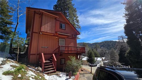 23840 Zuger, Crestline, CA, 92325 | Card Image