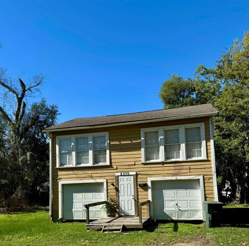 2370 Avenue C, Beaumont, TX, 77701-6927 | Card Image