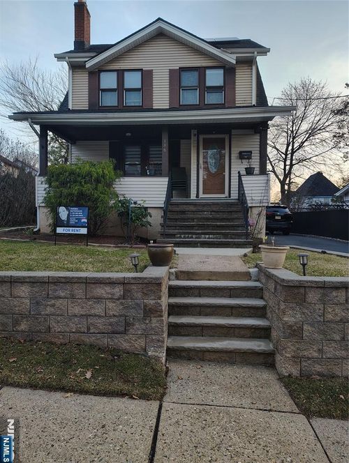 186 Selvage Ave, Teaneck, NJ, 07666-4836 | Card Image