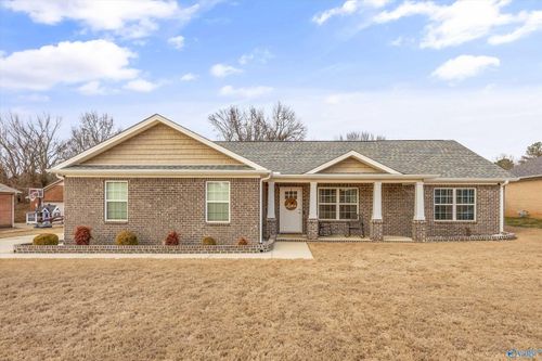 27337 Seven Pnes, Harvest, AL, 35749-6206 | Card Image