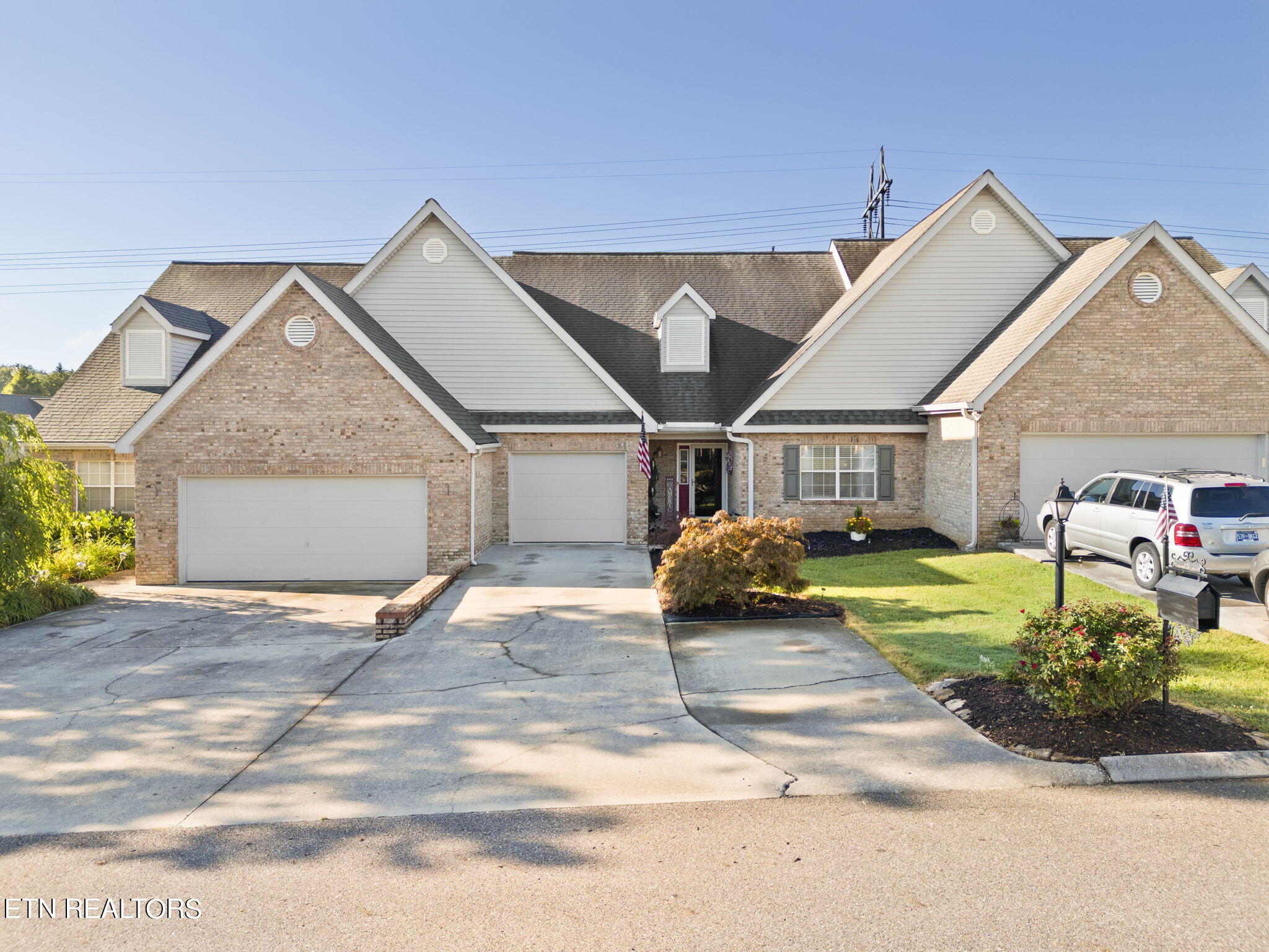 Mannington Dr, Knoxville, TN 37917