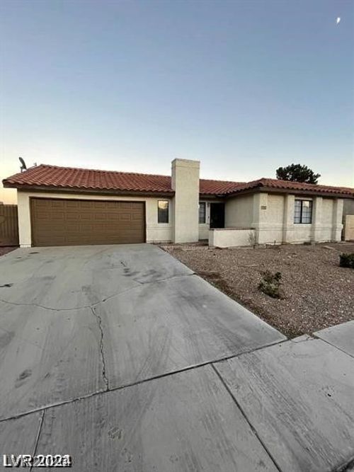 1617 Joshua Tree Ct, Las Vegas, NV, 89108-2583 | Card Image
