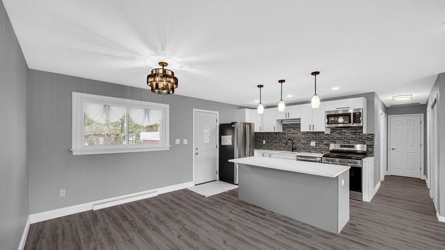 1365kitchen:hall | Image 14