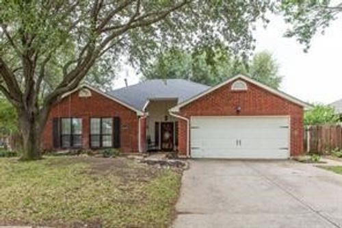 1801 Chatham Dr, Flower Mound, TX, 75028-4507 | Card Image