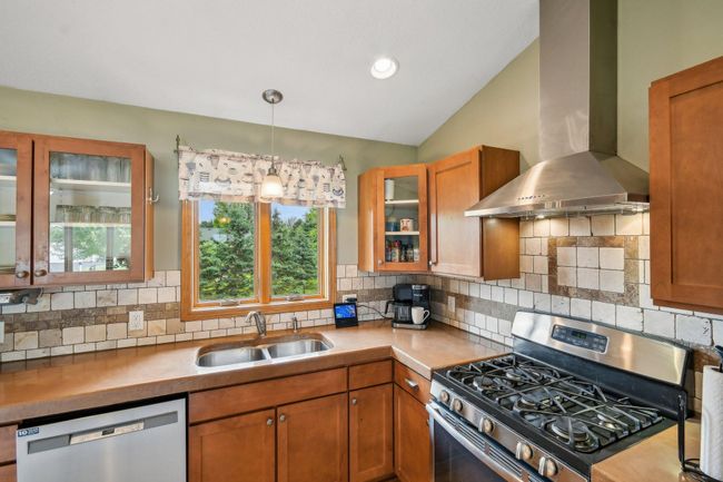 20-web-or-mls-Prairie Grass Dr-1006-018.jpg | Image 20