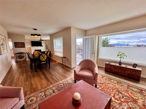 101-701 11th Street, Bellingham, WA, 98225 | Card Image