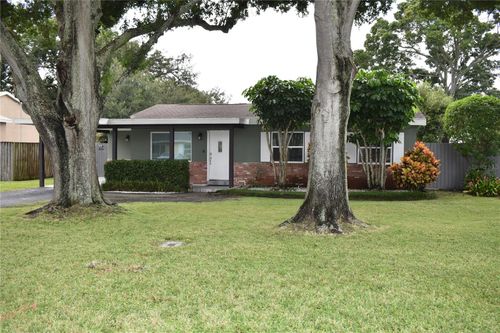 110 Royal Palms, LARGO, FL, 33771 | Card Image