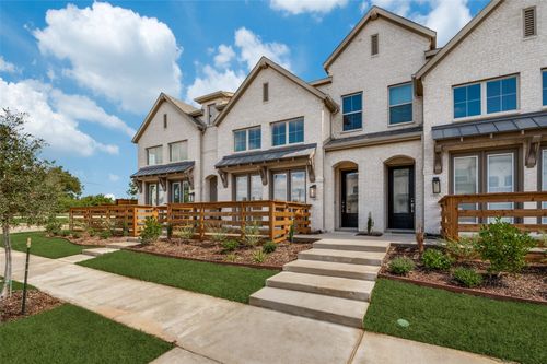 3707 Queen Rd, Sherman, TX, 75090-8918 | Card Image