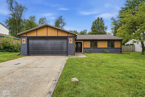 7210 Chimney Rock Ct, Indianapolis, IN, 46217-4077 | Card Image