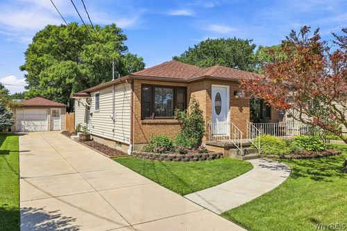 232 Raymond Ave, Cheektowaga, NY, 14227-1313 | Card Image