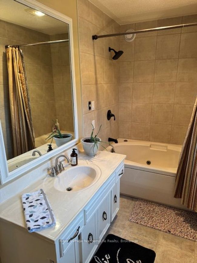218 Nipissing St, House other with 3 bedrooms, 3 bathrooms and 6 parking in Sturgeon Falls ON | Image 31