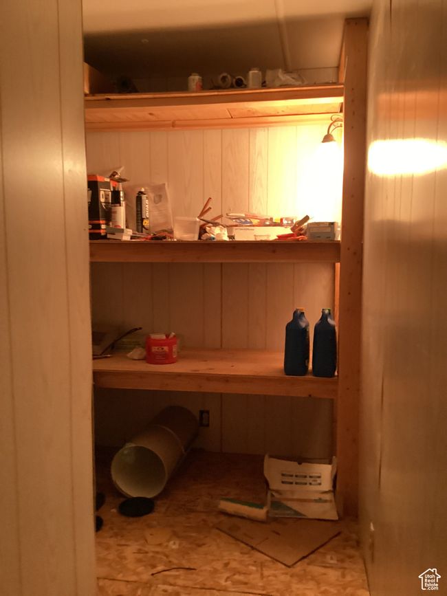 View of storage area | Image 17