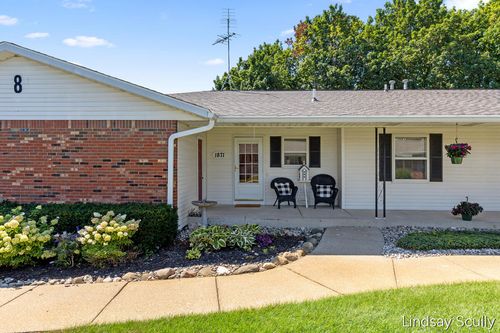 1871 Elizabeth Ln, Jenison, MI, 49428-7727 | Card Image