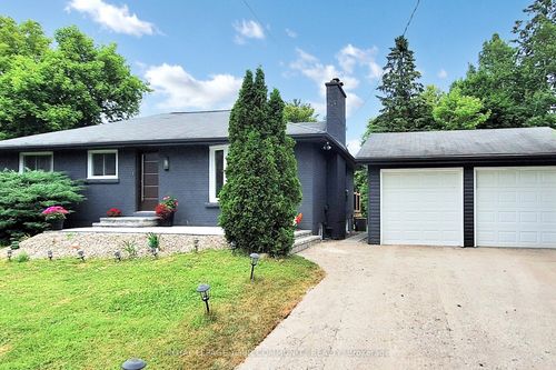 16095 Concession Rd 7, King, ON, L7B0E1 | Card Image