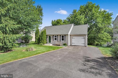 4083 Jasmine Pl, MOUNT JOY, PA, 17552-9248 | Card Image