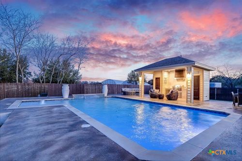 146 Meadow Ln, Marble Falls, TX, 78654-7878 | Card Image