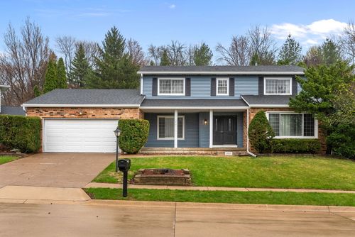 1321 Terrace Park Dr, Bettendorf, IA, 52722-1753 | Card Image