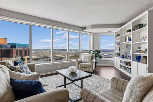 unit-3203-168 6th St E, Saint Paul, MN, 55101-1970 | Card Image