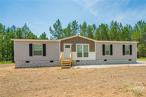 680 Railroad St, Glennville, GA, 30427-2035 | Card Image