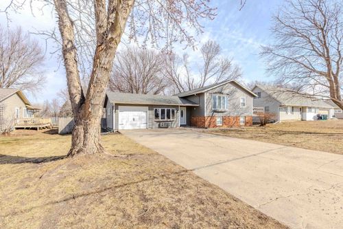 332 E 3rd Street, Ashton, IA, 51232 | Card Image