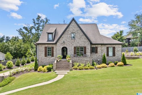 1330 Willow Oaks Dr, WILSONVILLE, AL, 35186-5406 | Card Image
