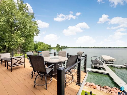 6008 Sunset Blvd Boulevard, Madison, SD, 57042 | Card Image