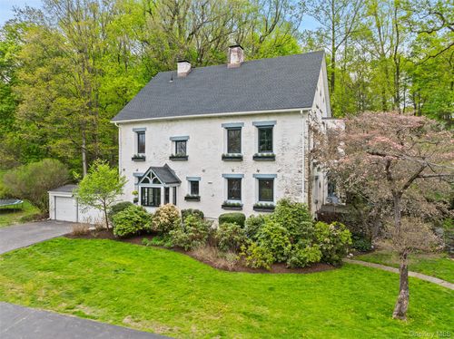33 Aldridge Rd, Chappaqua, NY, 10514-3401 | Card Image