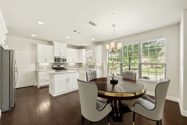 2321 Jameson Ln, House other with 3 bedrooms, 3 bathrooms and null parking in Mckinney TX | Image 4