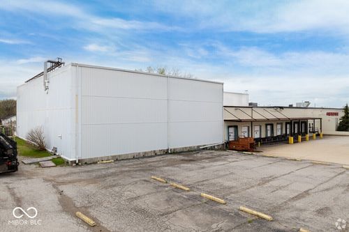 17655 Cumberland Rd, Noblesville, IN, 46060-2405 | Card Image
