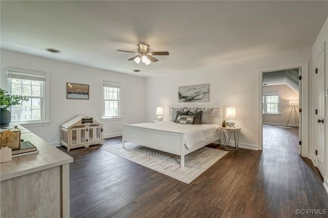 Spacious primary | Image 27
