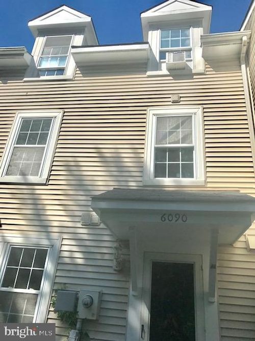 6090 Netherton St, CENTREVILLE, VA, 20120-3228 | Card Image