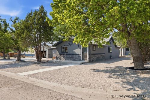 518 A St, Glendo, WY, 82213-5001 | Card Image