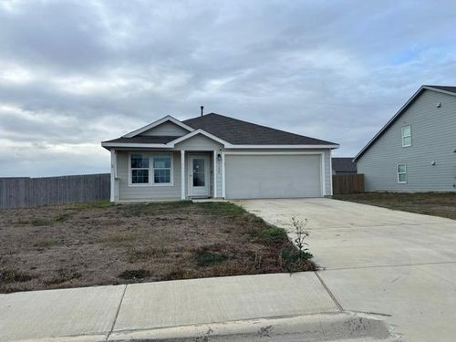 360 Agave Cir, Jourdanton, TX, 78026-1622 | Card Image