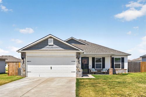 10133 Jeff St, Claremore, OK, 74019-2329 | Card Image