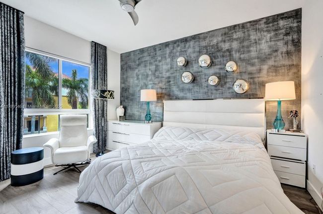 APT-342 - 16101 Emerald Estates Dr, Condo with 2 bedrooms, 3 bathrooms and null parking in Weston FL | Image 14