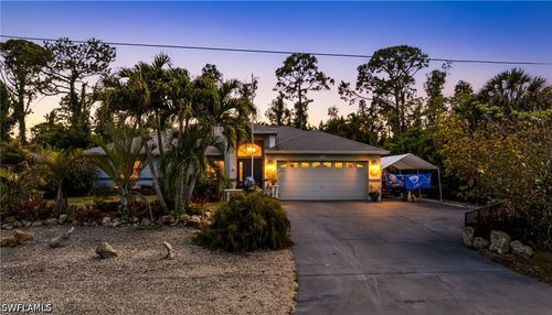 8164 Harrisburg Dr, FORT MYERS, FL, 33967-2851 | Card Image