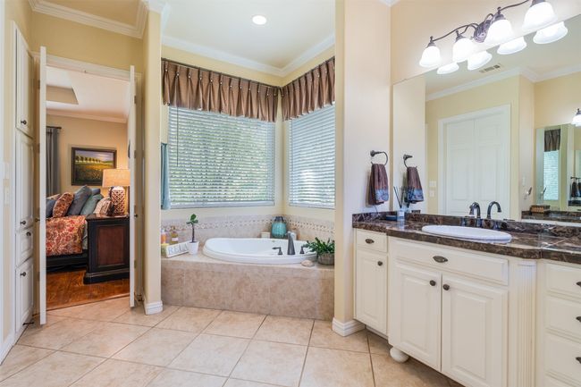 8597 Fallow Run, House other with 4 bedrooms, 4 bathrooms and null parking in Larue TX | Image 19