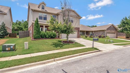 324 Acorn Grove Ln Sw, Huntsville, AL, 35824-3501 | Card Image