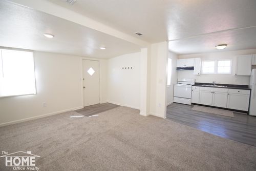 1403 Melinda St, Owosso, MI, 48867-3830 | Card Image