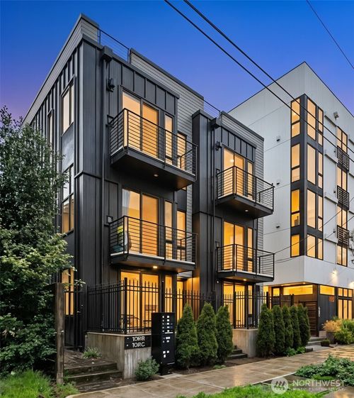 f-109 22nd Ave E, Seattle, WA, 98112-5321 | Card Image