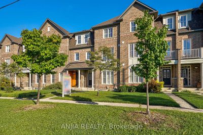 2902 Elgin Mills Rd E, Home with 4 bedrooms, 4 bathrooms and 5 parking in Markham ON | Image 1