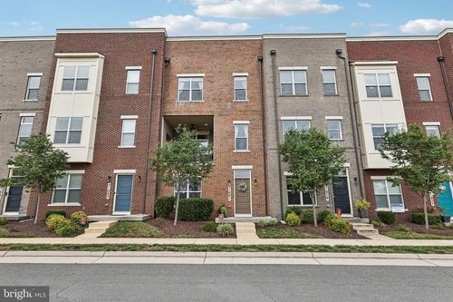21081 Ashburn Heights Dr, ASHBURN, VA, 20148-4476 | Card Image