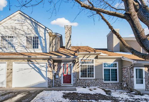 7669 Primrose Pl, Chanhassen, MN, 55317-8349 | Card Image