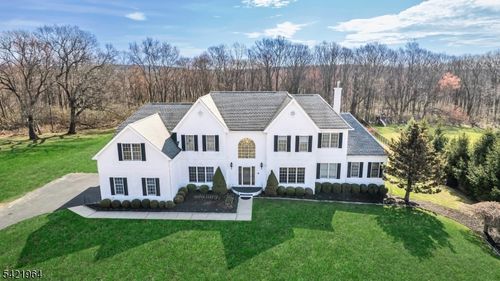 16 Southwind Dr, Flanders, NJ, 07836-9734 | Card Image