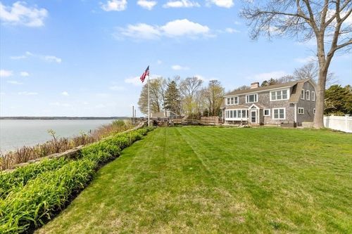39 Standish Rd, Duxbury, MA, 02332-5104 | Card Image