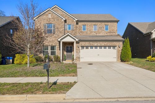 431 Fall Creek Cir, Goodlettsville, TN, 37072-1471 | Card Image
