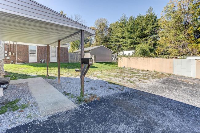 View of yard | Image 4