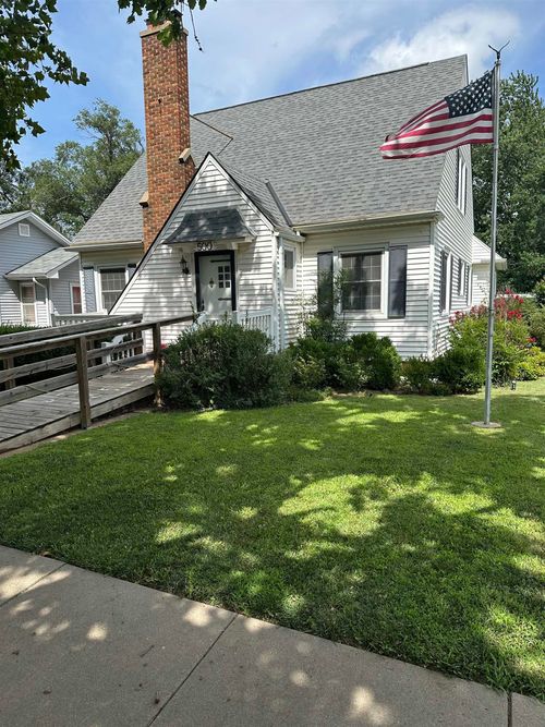 500 N Topeka St, El Dorado, KS, 67042-1750 | Card Image