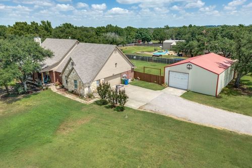 225 Pear Tree Ln, Collinsville, TX, 76233-1509 | Card Image